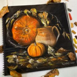 Тыквенный натюрморт, 30×30, сухая пастель, пастельные карандаши, пастельная бумага. Без рамы. Цена 5000 ₽